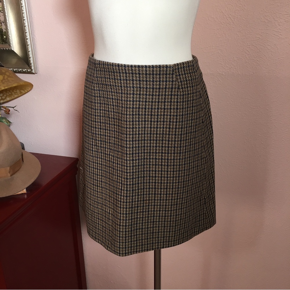 Vintage Wool Checked Plaid Mini Skirt Neutrals Camel Navy